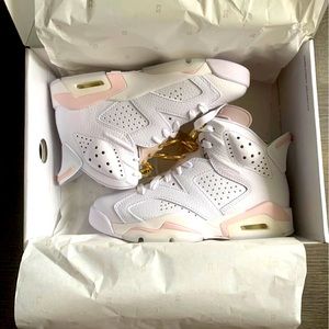 Jordan 6 Retro Gold Hoops